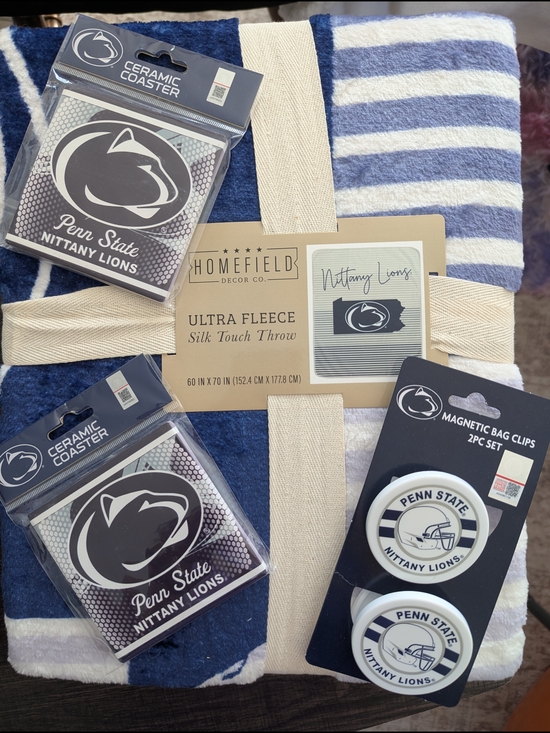 Source Unknown Other - Penn State Nittany Lions Throw with Coasters & Bag Clips